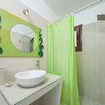 Depis Place & Hotel