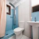 Depis Place & 2* Naxos City
