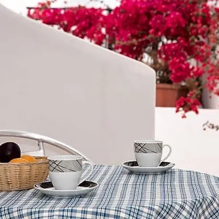 Otel Depis Place & Naxos City